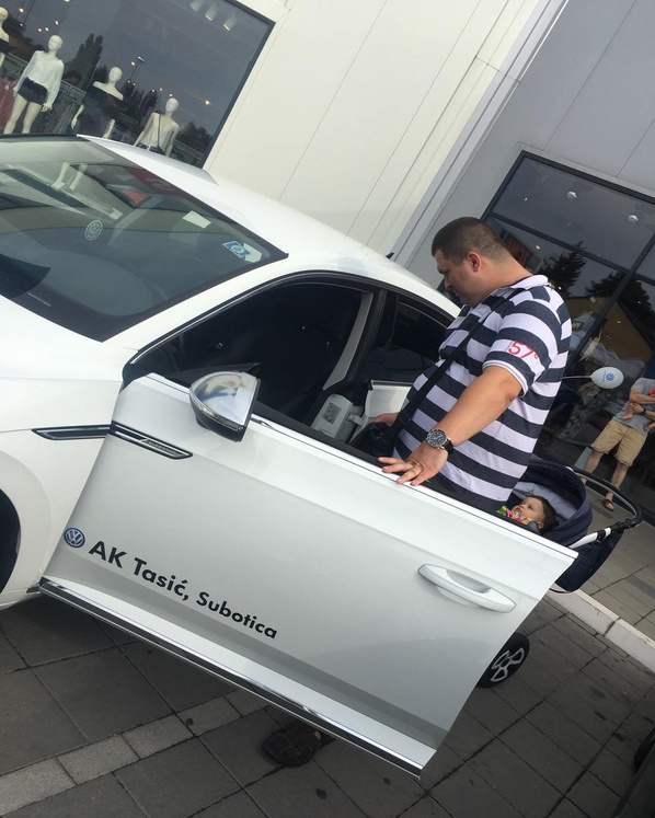 AK Tasić u RP Shoppi