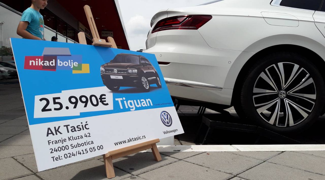 AK Tasić u RP Shoppi