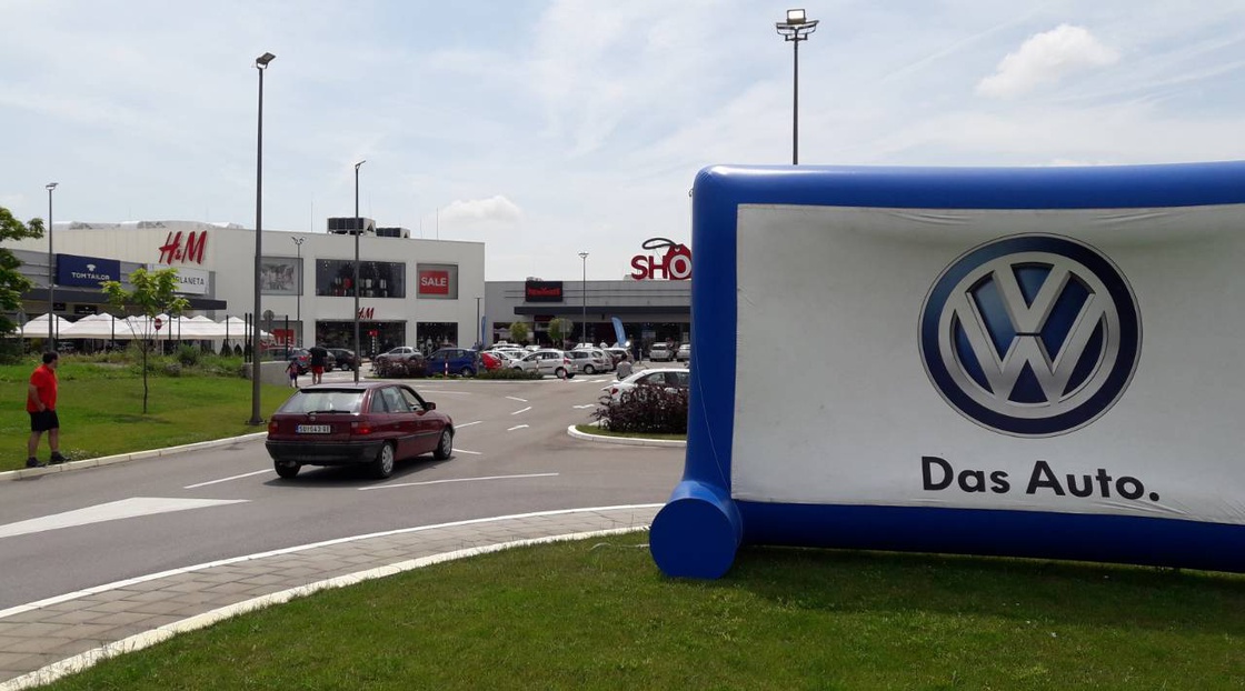 AK Tasić u RP Shoppi