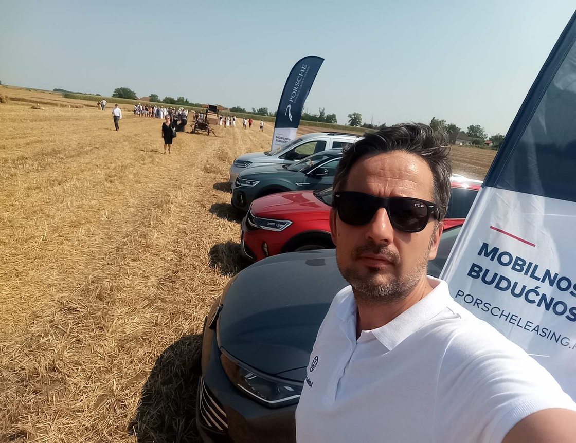 IMG-a75fa95d1ab9165b07a137730497c1da-V (1).jpg