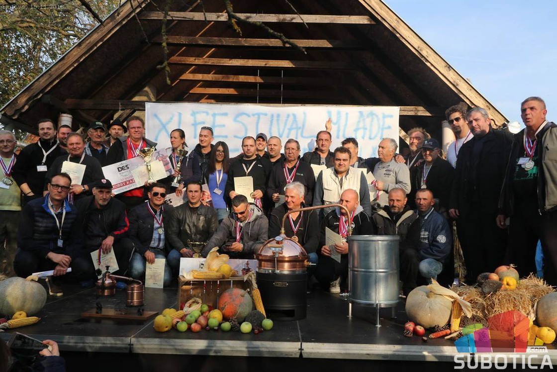 AK Tasić na XI festivalu mlade rakije u Ljutovu