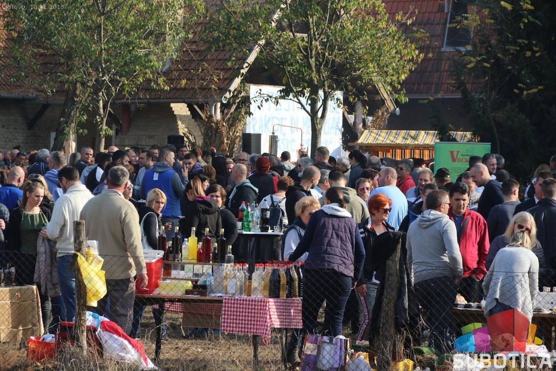 AK Tasić na XI festivalu mlade rakije u Ljutovu