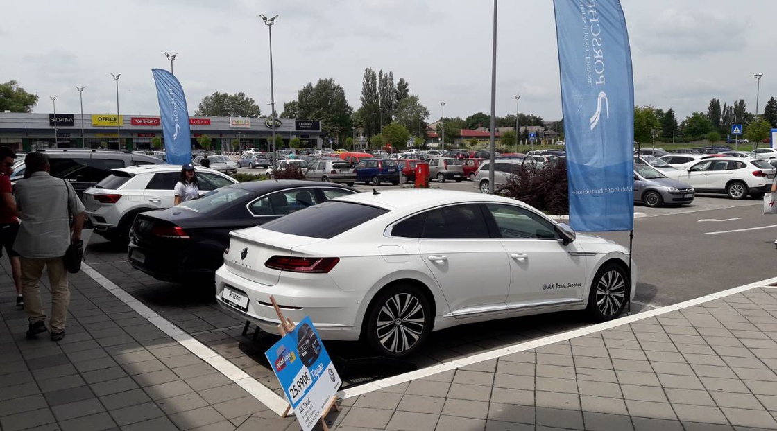 AK Tasić u RP Shoppi